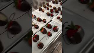 Chocolate covered strawberries getting ready on Norwegian Joyv#dieterdoesntdiet #food #cruise