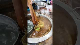 Thai Food Delight: Boat Noodles - A Beloved Street Food Sensation!