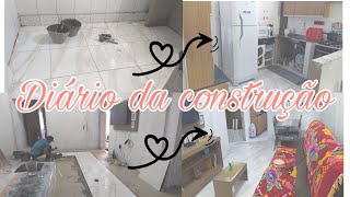 DIÁRIO DA OBRA:COLOCAMOS O PISO NA CASA, MUITA BAGUNÇA + ORGANIZAÇÃO DA CASA.