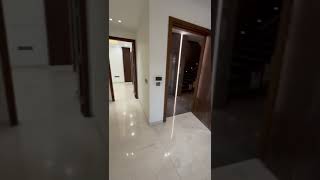 500sqyd Builder Floor In Suncity 🏡 #builderfloor #viralvideo #youtubeshorts #dlf