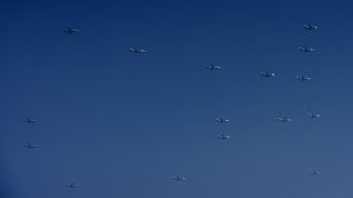 Indian Air Force 17 Jaguars in "75" Formation #republicday2022 #trending #rajpath #indiagate