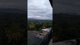 Morning & evening view #bookingcom #tripadvisor #visittosrilanka #kandy #mountainview #travel 🏔️