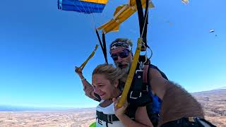 Daría First Skydive! Tandem Jump from 10000 feet at iJump Gran Canaria