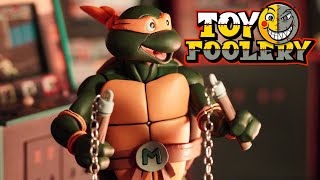 NECA TMNT Pizza Club Michelangelo Toy Review