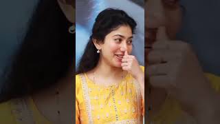 cute smile ☺️😁 sai pallavi