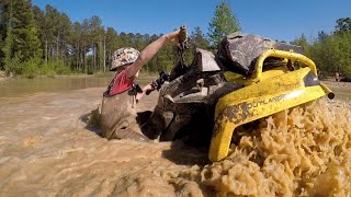 Little man going deep on a Can Am???😮