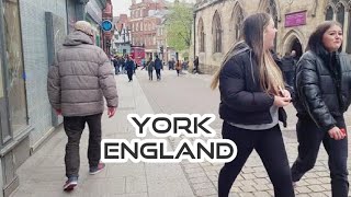 York - Yorkshire ||walking through york England