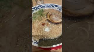 大阪まで来て食べるのはラーメン