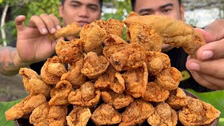 OUTDOOR COOKING | CRISPY LEEG NG MANOK with SALTED EGG SAUCE (HD)