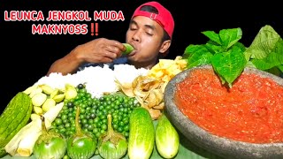 MUKBANG LALAPAN MENTAH PARE,JENGKOL,LEUNCA,TERONG SAMBAL TERASI IKAN ASIN‼️