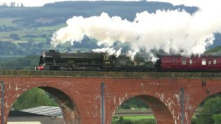 No 46115 'Scots Guardsman' on the Pendle Dalesman