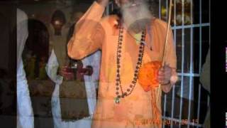 Hinduism- Travelogue of a Wandering  Monk in South Africa.wmv