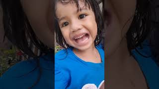 KAKAK NYANYI LAGU PELANGI PELANGI #moments #minivlog #lagupelangipelangi