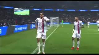 Lucas Paqueta 🇧🇷 dancing celebration for Lyon