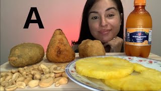 ASMR ITA | MANGIO TUTTO CIO' CHE INIZIA PER 'A' 🍍