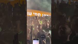 מכבי חיפה חוגגת אליפות עם השחקנים