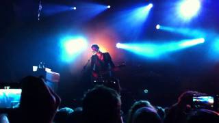 Kissy Kissy by The Kills LIVE at Terminal 5 NYC 8/8/11