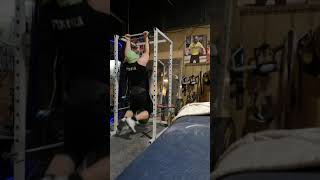 202kg Chin-Up