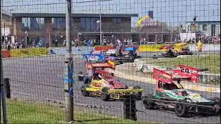 Skegness raceway Brisca F2 stockcars 12/5/24