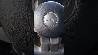 Luz de Antideslisamiento o Estabilidad del vehiculo Encendida  Jeep Compass 2014