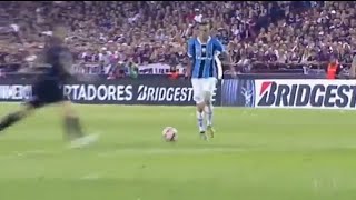 Golaço de luan-lanus 0x2 grêmio na final da libertadores 2017 (29/11/2017)