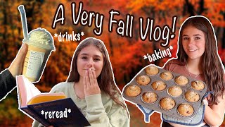 A Very Fall Vlog!🎥🍂 | making muffins, fall books, and trying Starbucks drinks!