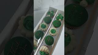 Cupcake Piping Technique Tutorial| Buttercream| Decorating techniques and Ideas| Flowers| Rose|viral