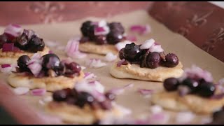 Bellisari's | Blueberry Onion Blue Cheese Naan