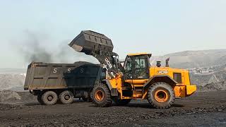 JCB loader 455