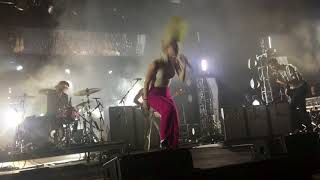 Paramore - Misery Business (Live from OKC, Tour 5)