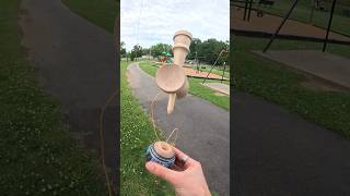 6️⃣ taps!😵‍💫 #kendama (@alexmitchell)