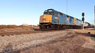 CSX P903-18  The Clinchfield Santa Train Deadhead Move