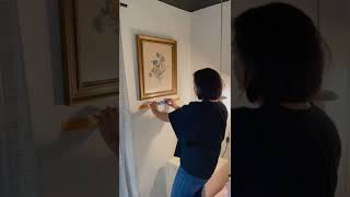 The best hack to hang art #shorts #art #decor #hacks #tipsandtricks