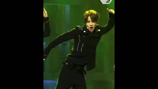 Jungwoo Fancam Boss