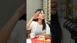 KAYAK ADA YANG ANEH DEH TAPI APA YAH? #podcast #viral #prazteguh #pwk #gakak #lucu #cantik #fyp