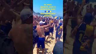 I tifosi del Boca Juniors, carichi per la finale della Copa Libertadores. Spettacolo sulla spiaggia!