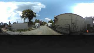 Alley Behind Grocery Store: Outside and Not Crowded (360-Degree Video for Exposure Therapy)