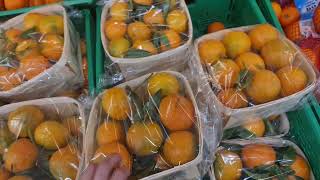 El origen de las naranjas y peras que te comes