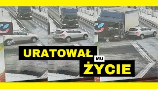 Kierowca ciężarówki cudem uniknął wypadku na skrzyżowaniu. Sam skończył na latarni.