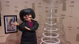 Edna Mode Meet and Greet with Fancy Christmas Tree at Disney’s Hollywood Studios