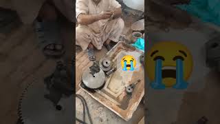 Lathe machine Accident😭 #pakistan #viralvideo #latheoperator #lathework #workshop #workout