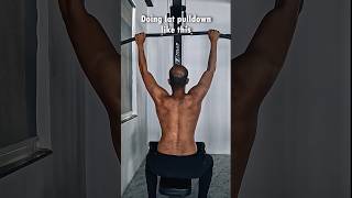 DON'T DO Lat Pulldown like this #shortsfeed #backworkout #back #lats #latpulldowns #workouttips #gym