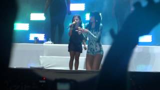 Jessie J - Price Tag with Little Girl at Istanbul HD