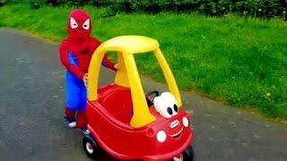 SPIDERMAN & COZY COUPE CAB( Mother & Baby) Playing in the Park/ GIANT SLIDE /Little Tikes/ HD