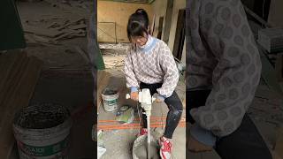 Long-legged beauty skillfully uses 2 tools（37） #beauty#renovation #Building house#puttywork#putty