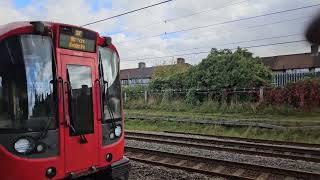 S7 Stock District Line Arriving Into Dagenham Heathway