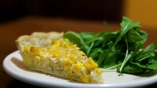 ¿Hay algo rico? Tarta de choclo y cebolla con masa casera