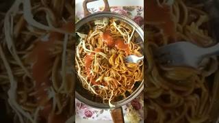 ठेले जैसी वेज चऊमीन घर पर बनाने का सीक्रेट | #chowmein #vegchowmein #vegchowmeinrecipe #ytshorts