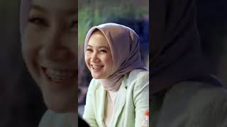 Berjilbab sih tapi..