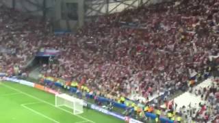 EURO 2016: Russian shot a flare gun towards the English supporters!